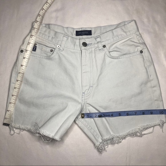 Vintage Guess Shorts - Picture 5 of 13